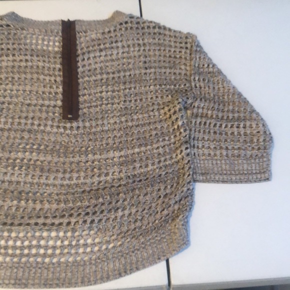 Two by Two  New York size XL tan/ beige open knit scoop neck 3/4 sleeve,back zip - Picture 11 of 14